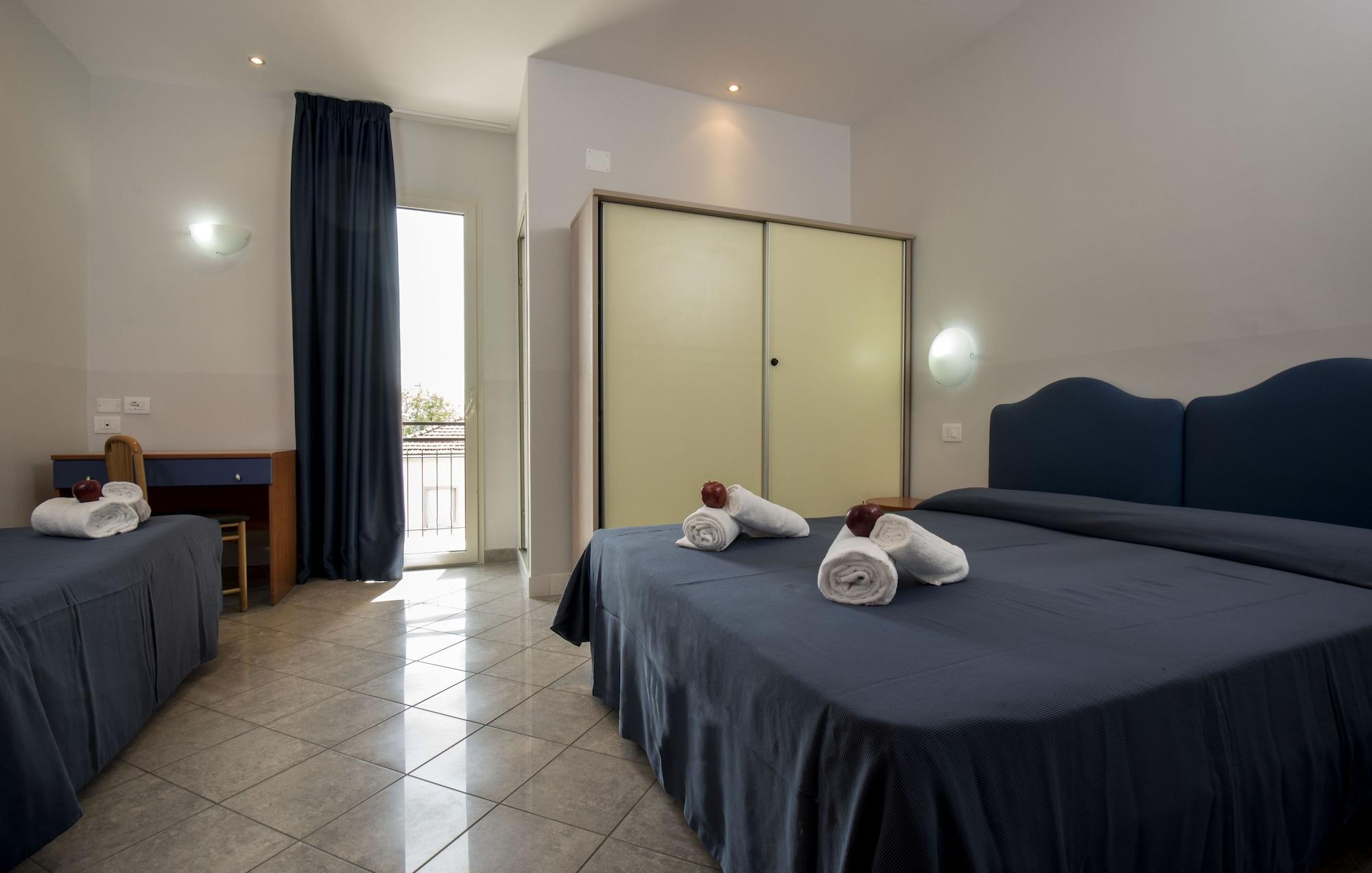 Hotel Scarlet Rimini Exterior photo